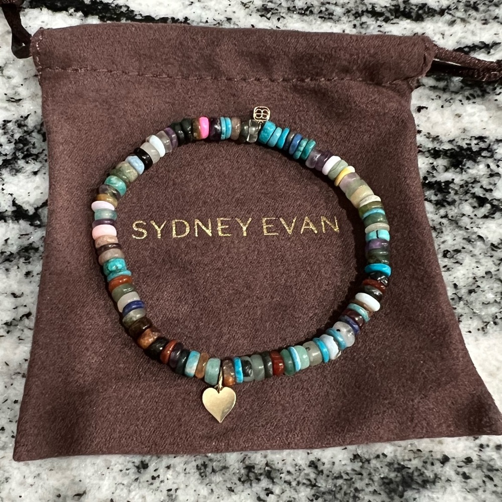 Sydney Evan tiny heart on rainbow heishi bracelet